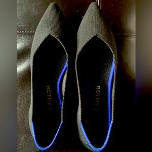 Rothy’s the point black flats
